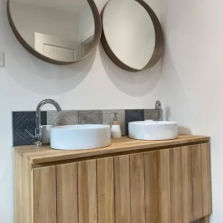 Un Petit Coin Sous Les Toits * Hautvillers